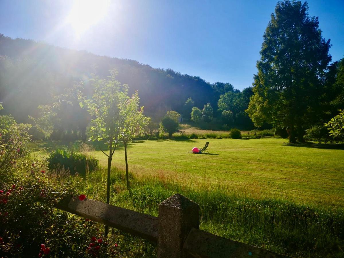 Bed and Breakfast Aux Jolies Sources Saint-Aubin-sur-Scie Exterior foto